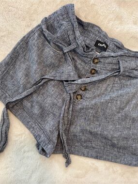 Express Light Blue Tie-Front Chambray Crop Top